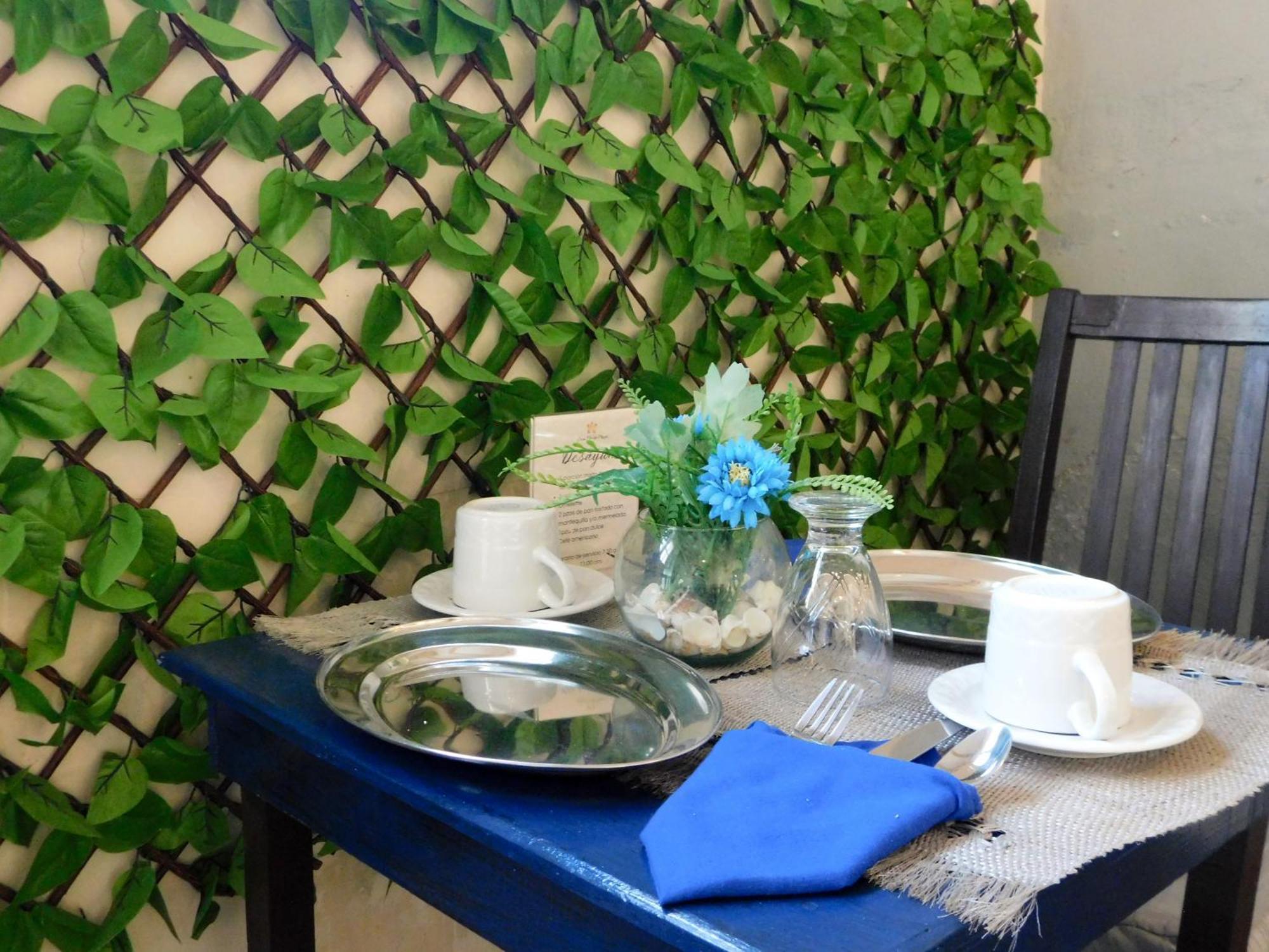 Hotel Boutique Casa Flor De Mayo ميريدا المظهر الخارجي الصورة