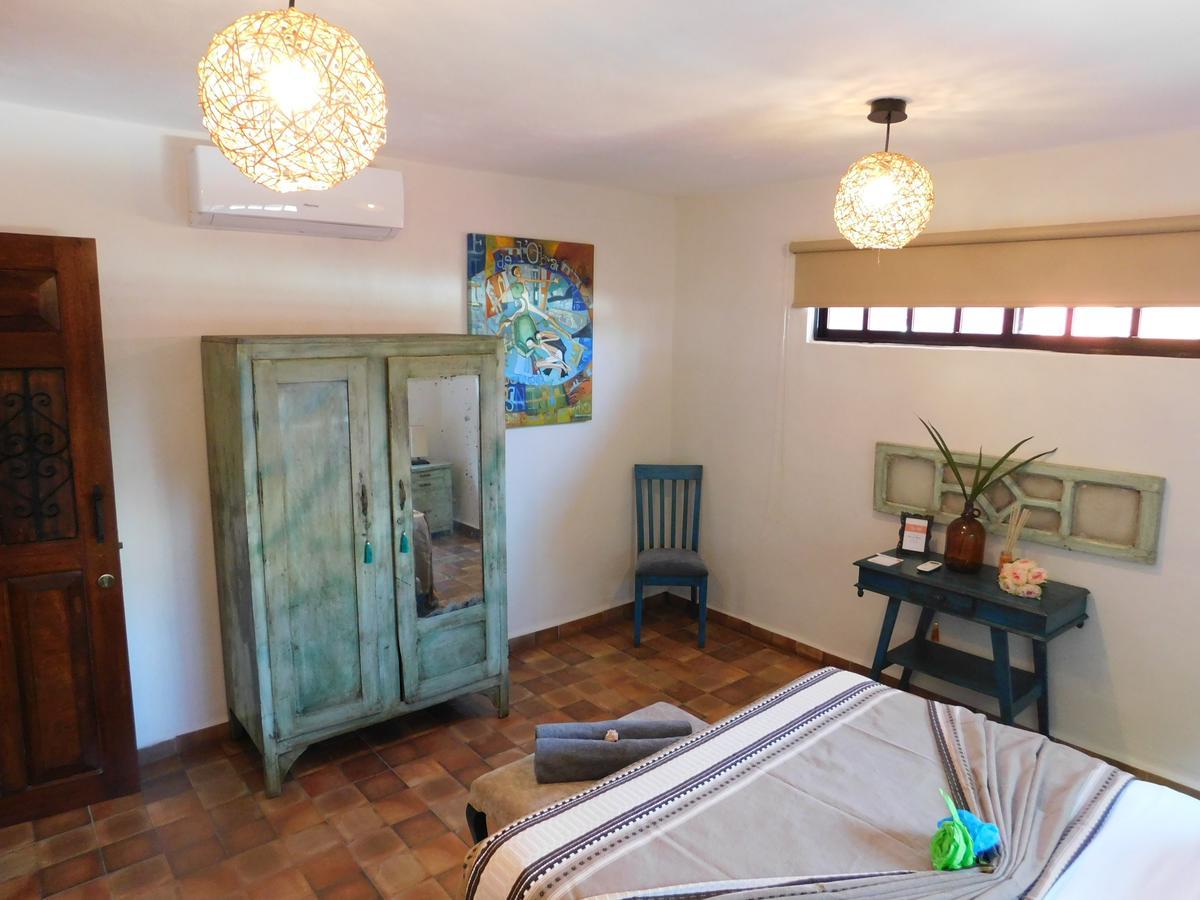 Hotel Boutique Casa Flor De Mayo ميريدا المظهر الخارجي الصورة